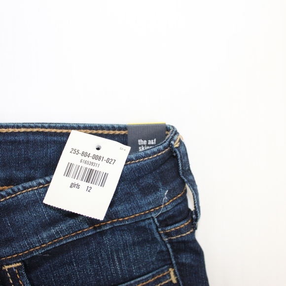 NWT Abercrombie Kids Dark Wash Skinny Jeans - Picture 5 of 8